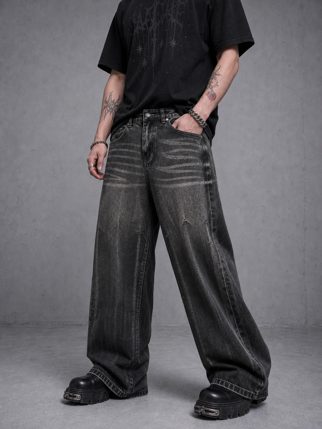 Men‘s Gothic Washed Black Straight Leg Jeans